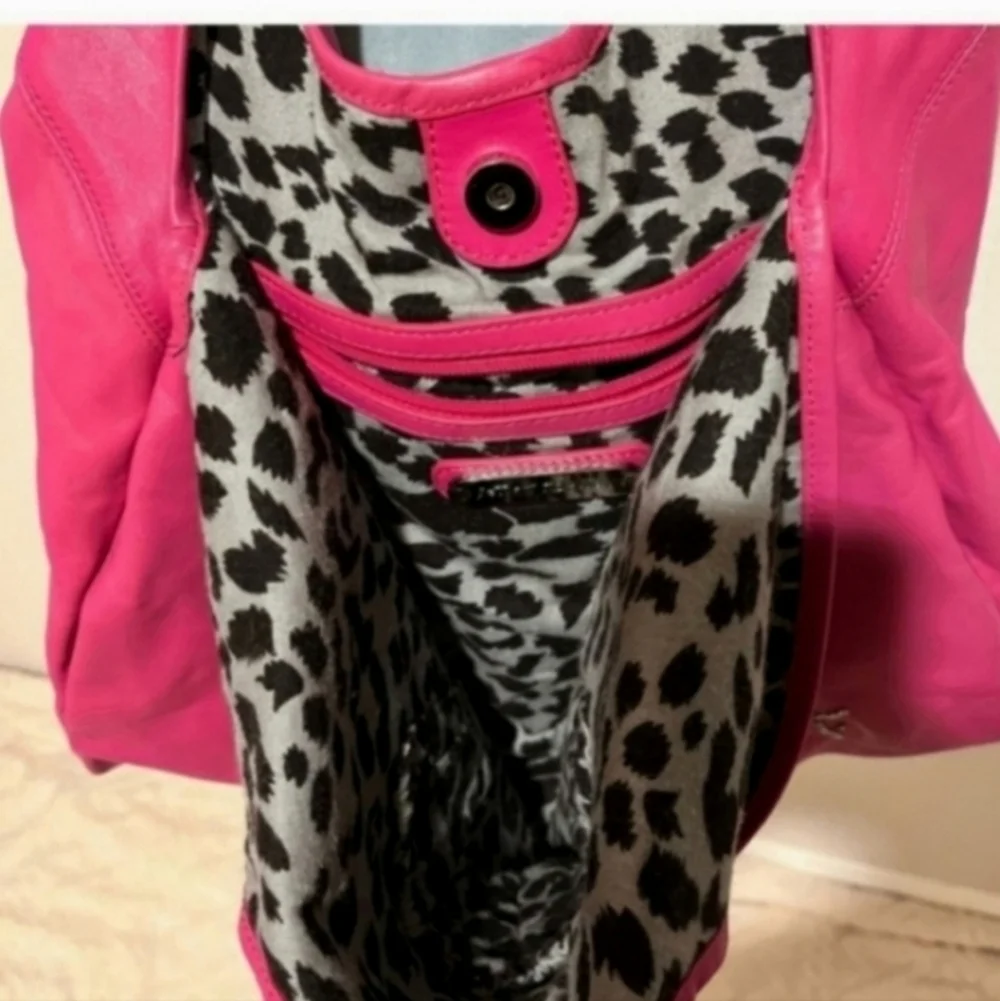 Rare Vintage 100% cow leather Betsey Johnson pink rose studded